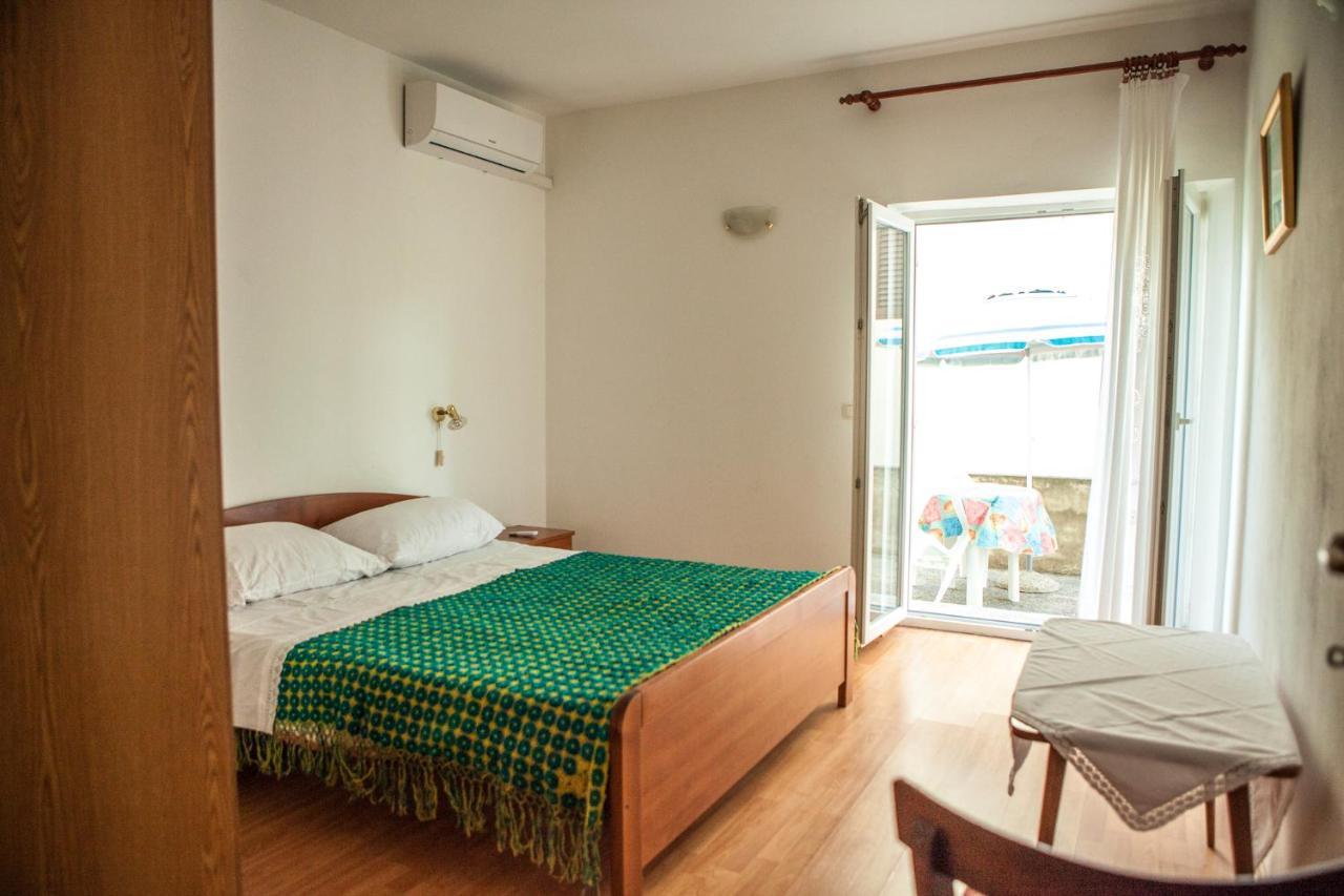 Apartments Alma Novalja Extérieur photo
