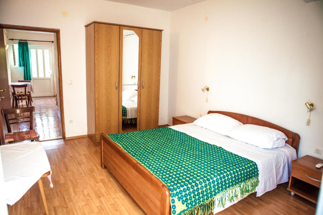 Apartments Alma Novalja Extérieur photo