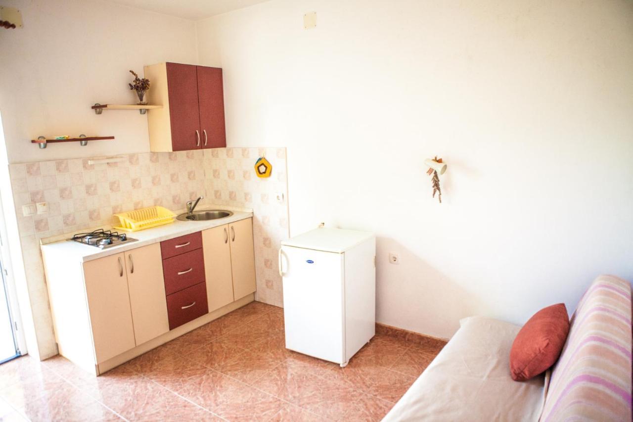 Apartments Alma Novalja Extérieur photo