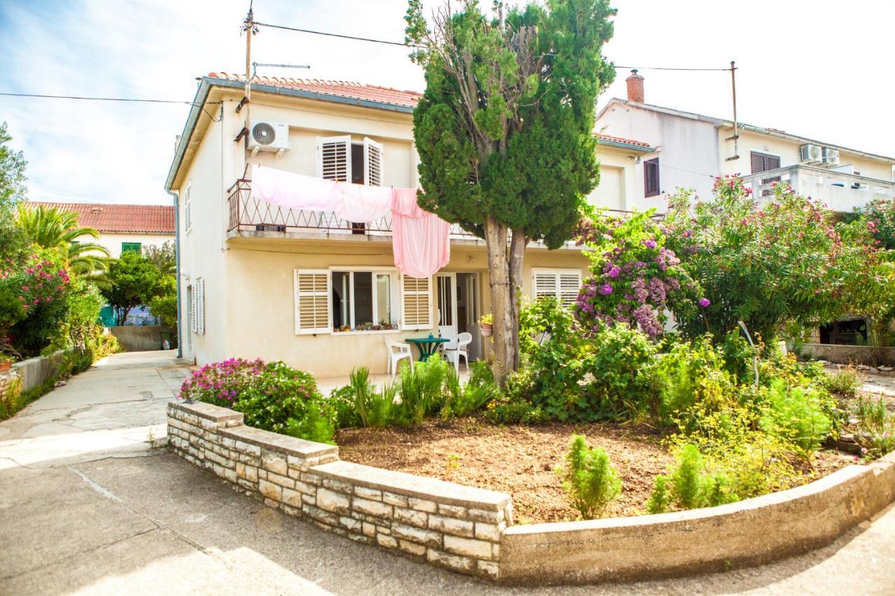 Apartments Alma Novalja Extérieur photo
