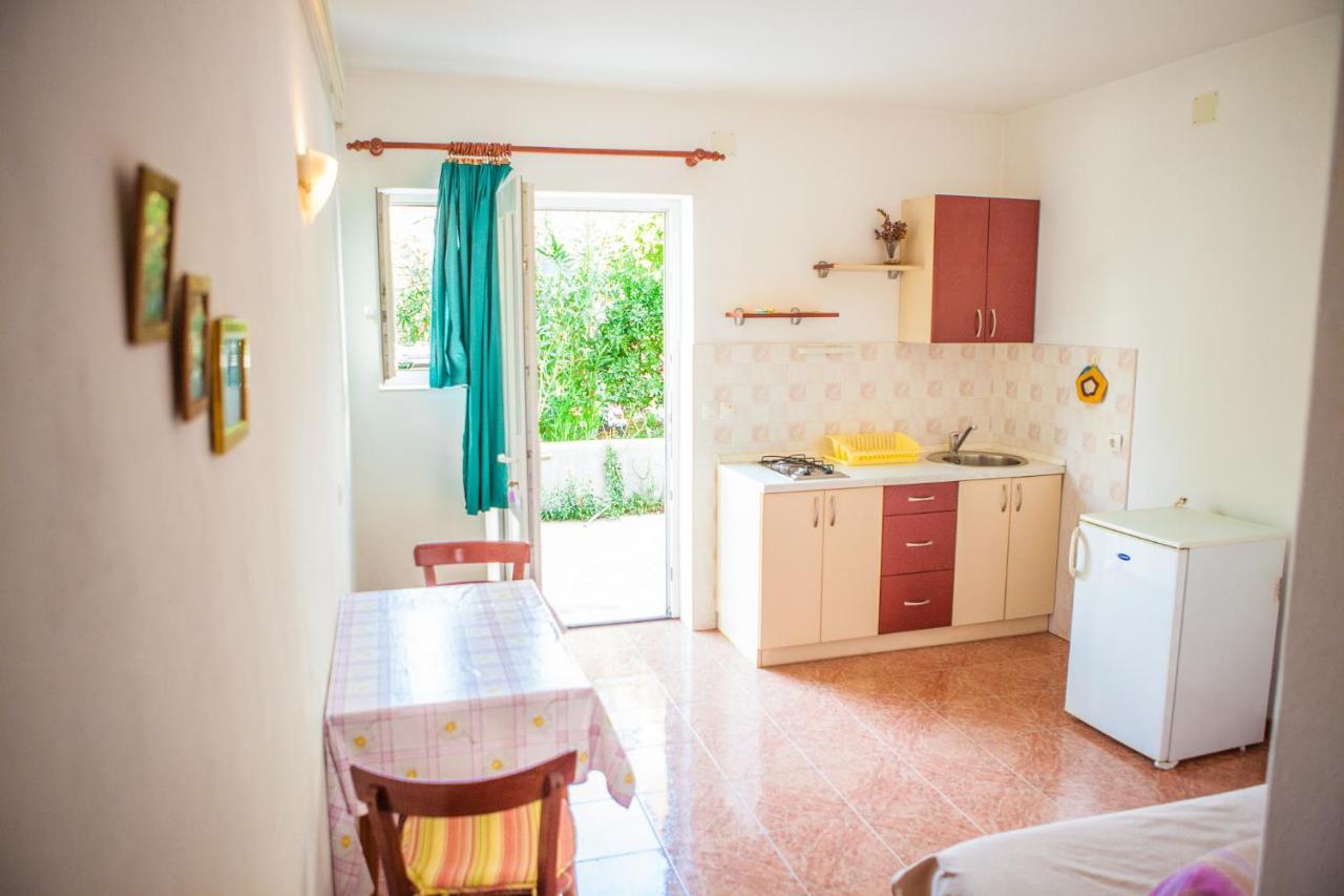 Apartments Alma Novalja Extérieur photo
