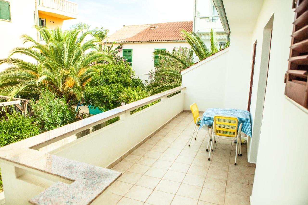 Apartments Alma Novalja Extérieur photo